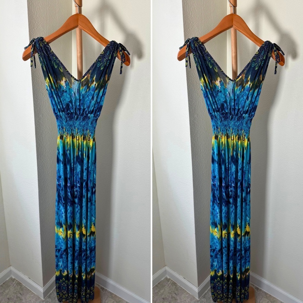 Boho Blue and Yellow Patterned V-Neck Maxi Dress Women’s Size S/M